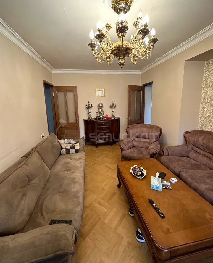 7 Սենյականոց Բնակարան, 80քմ, 7/14 հարկ, Կապիտալ Վերանորոգված