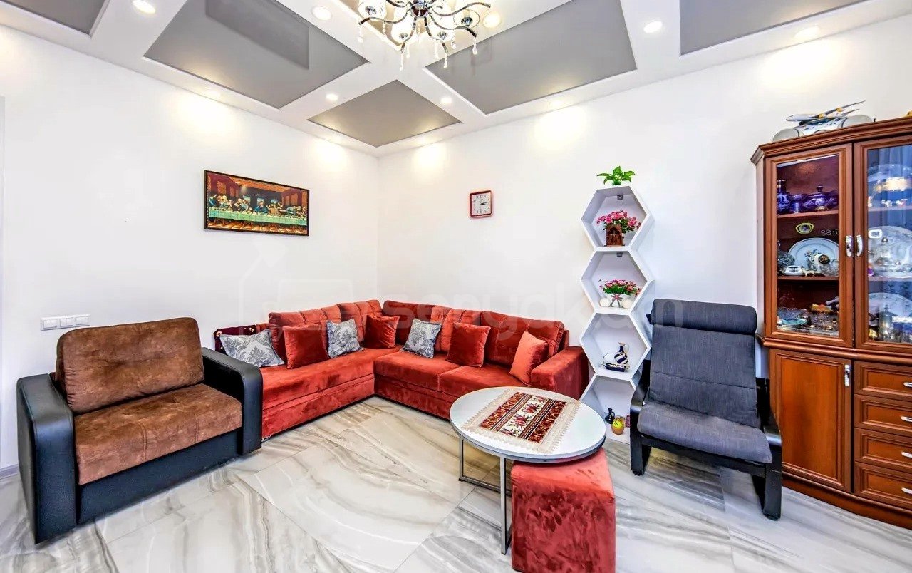 2 Սենյականոց Բնակարան Քարե Շենքում, 59քմ, 4/5 հարկ, Կապիտալ Վերանորոգված