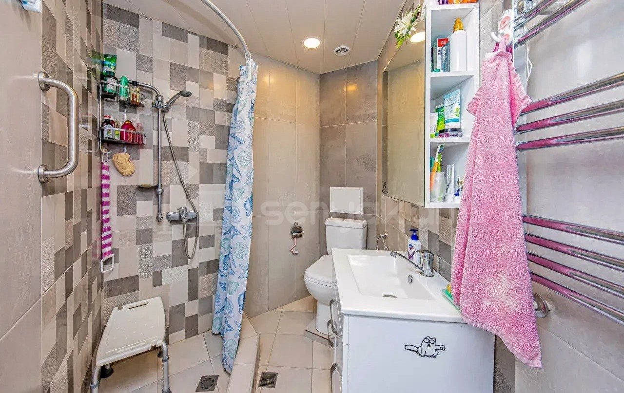 2 Սենյականոց Բնակարան Քարե Շենքում, 59քմ, 4/5 հարկ, Կապիտալ Վերանորոգված