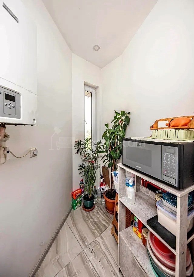 2 Սենյականոց Բնակարան Քարե Շենքում, 59քմ, 4/5 հարկ, Կապիտալ Վերանորոգված