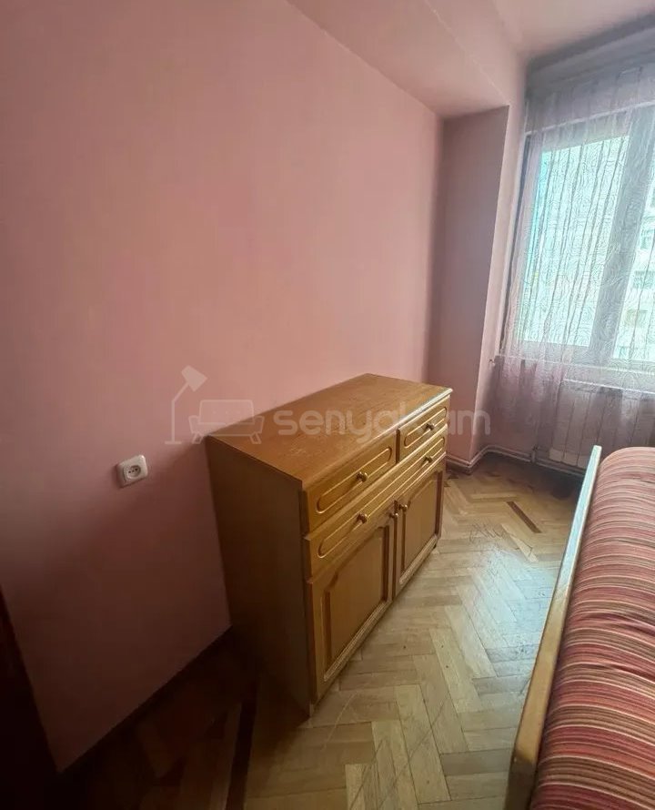 3 Սենյականոց Բնակարան, 85քմ, 5/9 հարկ, Կապիտալ Վերանորոգված