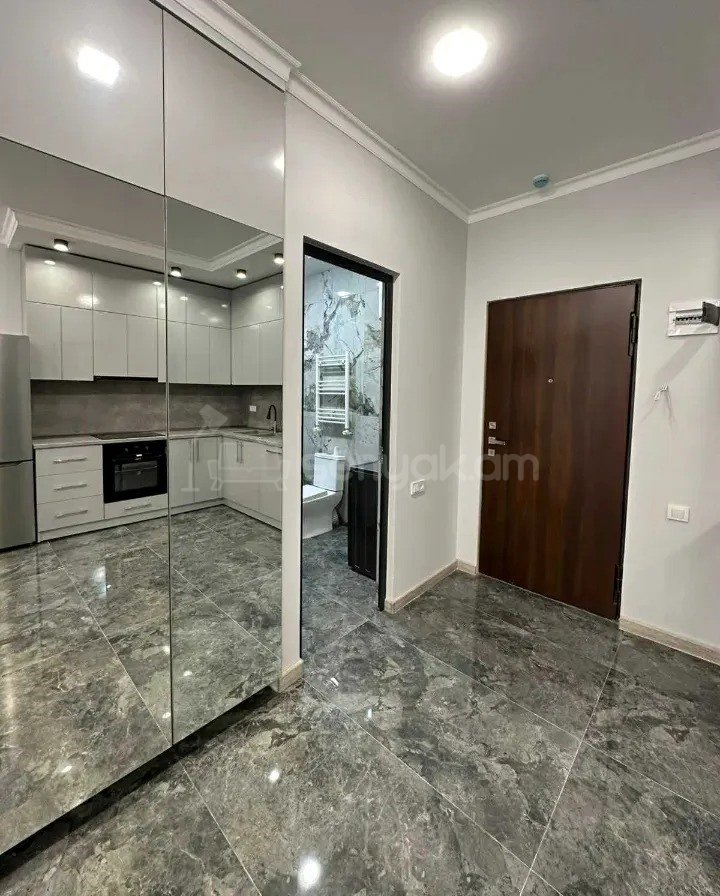 3 Սենյականոց Բնակարան Նորակառույցում, 67քմ, 3/13 հարկ, Դիզայներական Վերանորոգված, Կահավորված, Արևկող