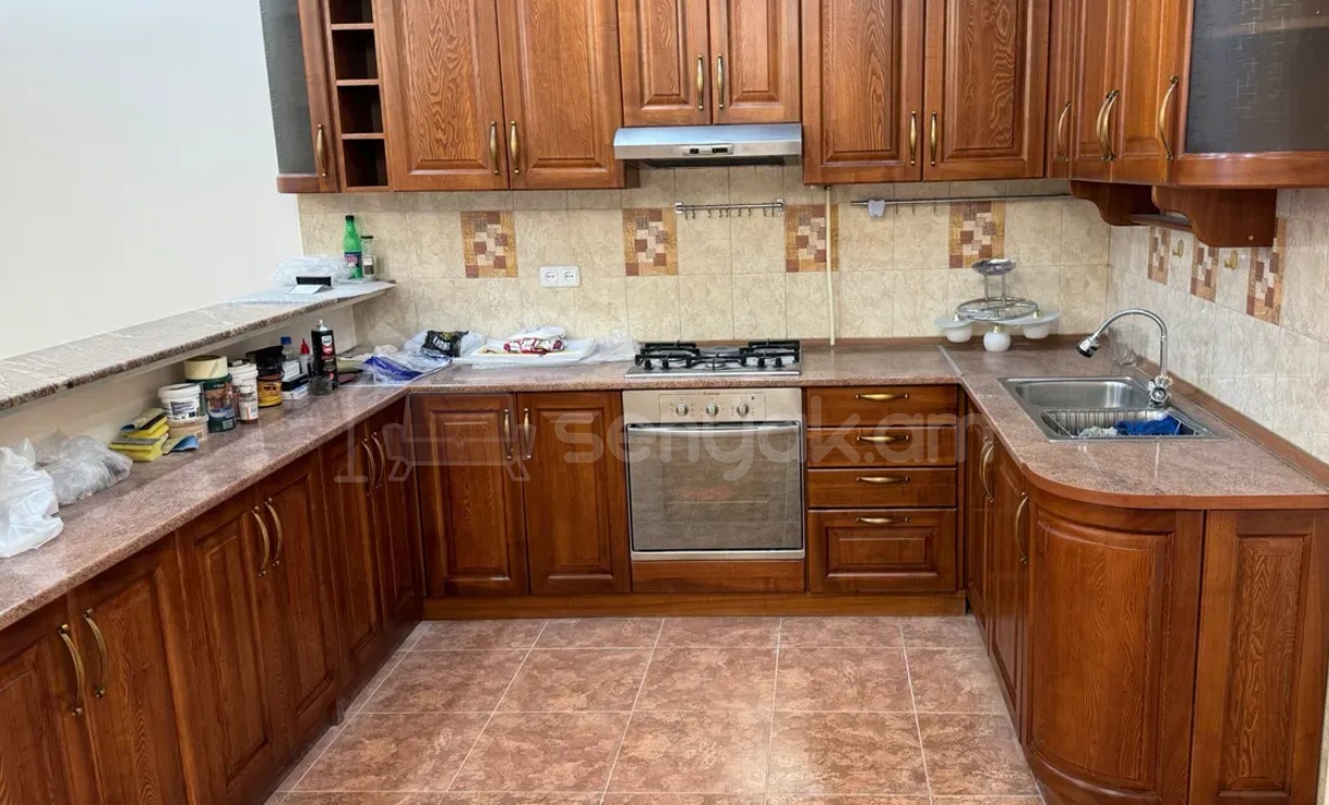 3 Սենյականոց Բնակարան Նորակառույցում, 131քմ, 3/4 հարկ, Կապիտալ Վերանորոգված