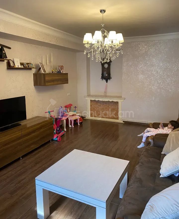 3 Սենյականոց Բնակարան, 85քմ, 6/9 հարկ, Կապիտալ Վերանորոգված