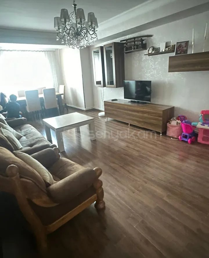 3 Սենյականոց Բնակարան, 85քմ, 6/9 հարկ, Կապիտալ Վերանորոգված