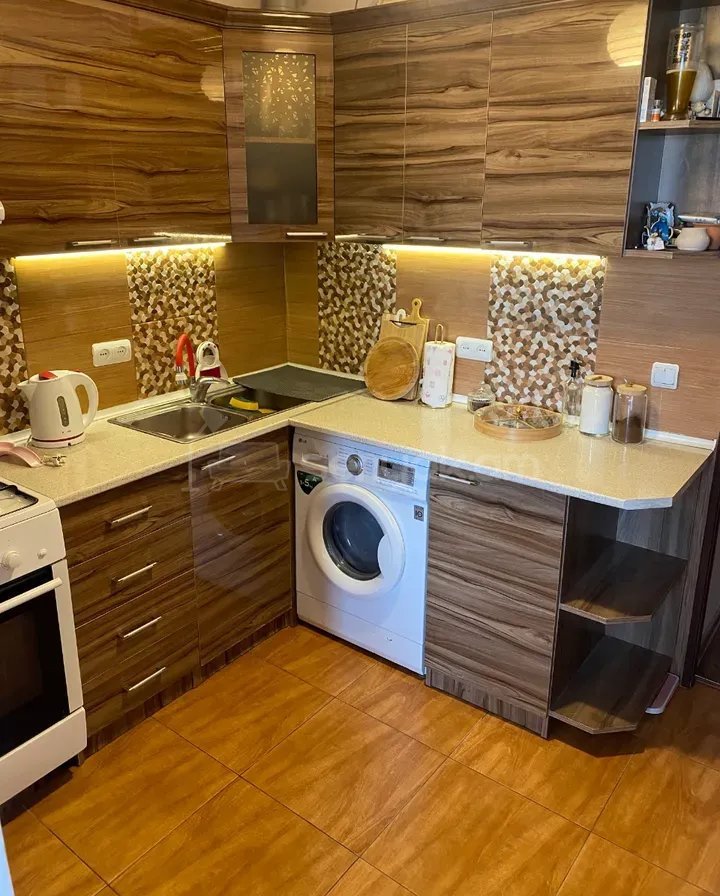 3 Սենյականոց Բնակարան, 85քմ, 6/9 հարկ, Կապիտալ Վերանորոգված