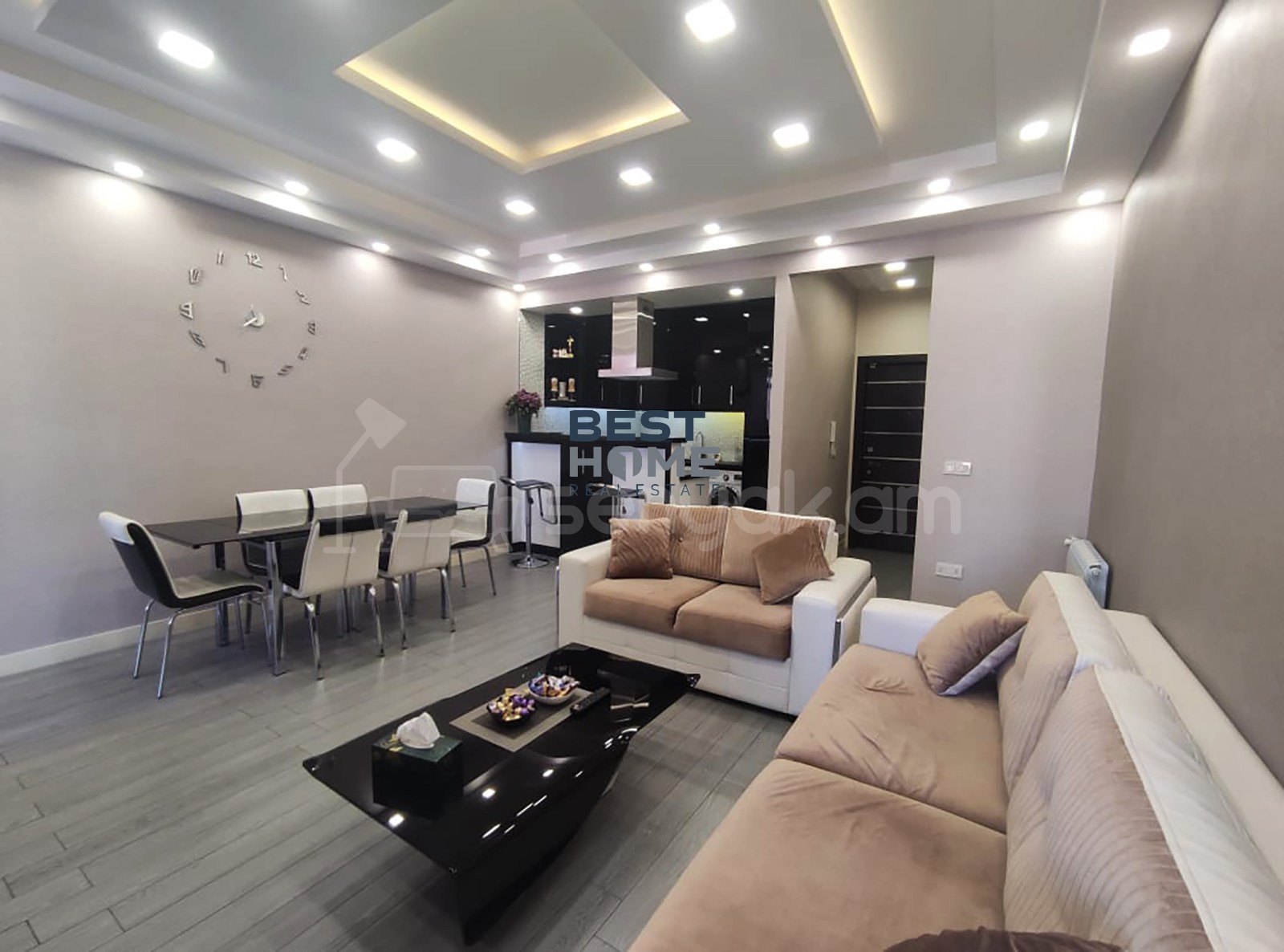 2 Սենյականոց Բնակարան Նորակառույցում, 55քմ, 9/10 հարկ, Դիզայներական Վերանորոգված