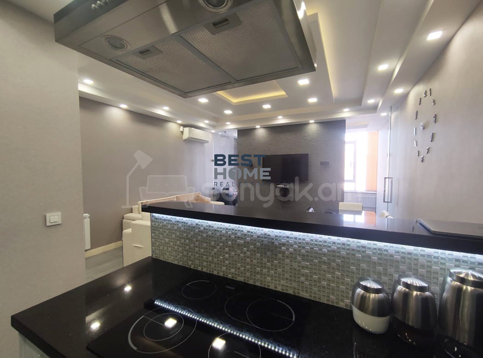 2 Սենյականոց Բնակարան Նորակառույցում, 55քմ, 9/10 հարկ, Դիզայներական Վերանորոգված