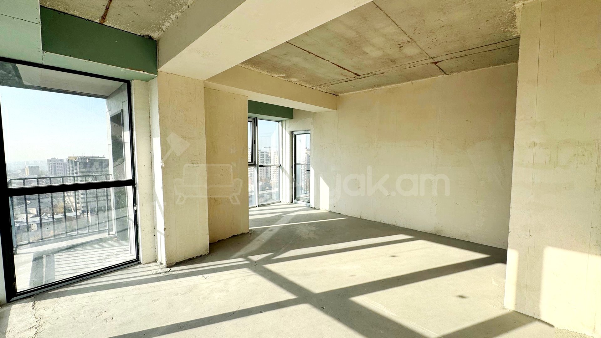 3 Սենյականոց Բնակարան Նորակառույցում, 75քմ, 15/18 հարկ, Զրոյական Վիճակում