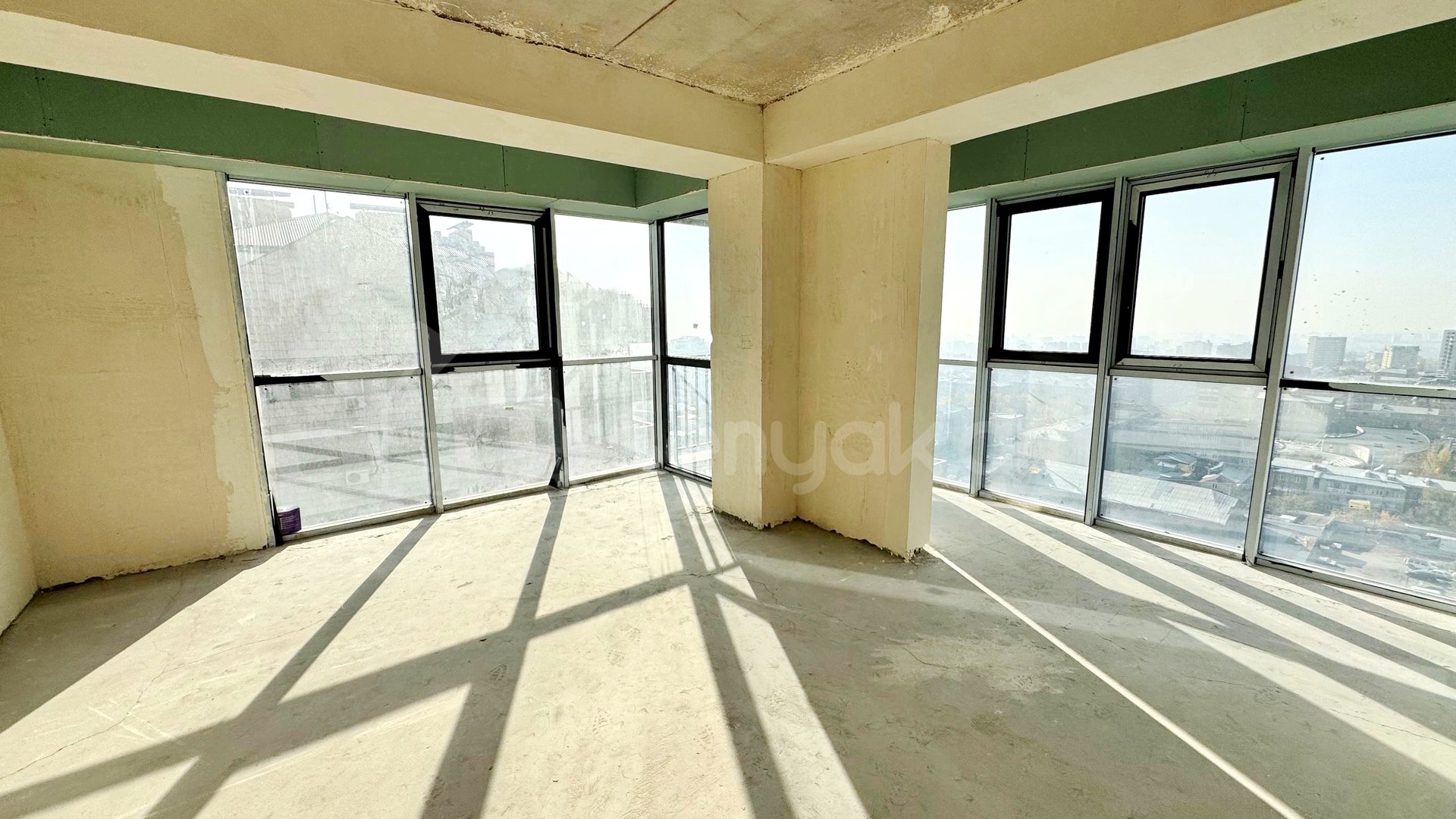 3 Սենյականոց Բնակարան Նորակառույցում, 75քմ, 15/18 հարկ, Զրոյական Վիճակում