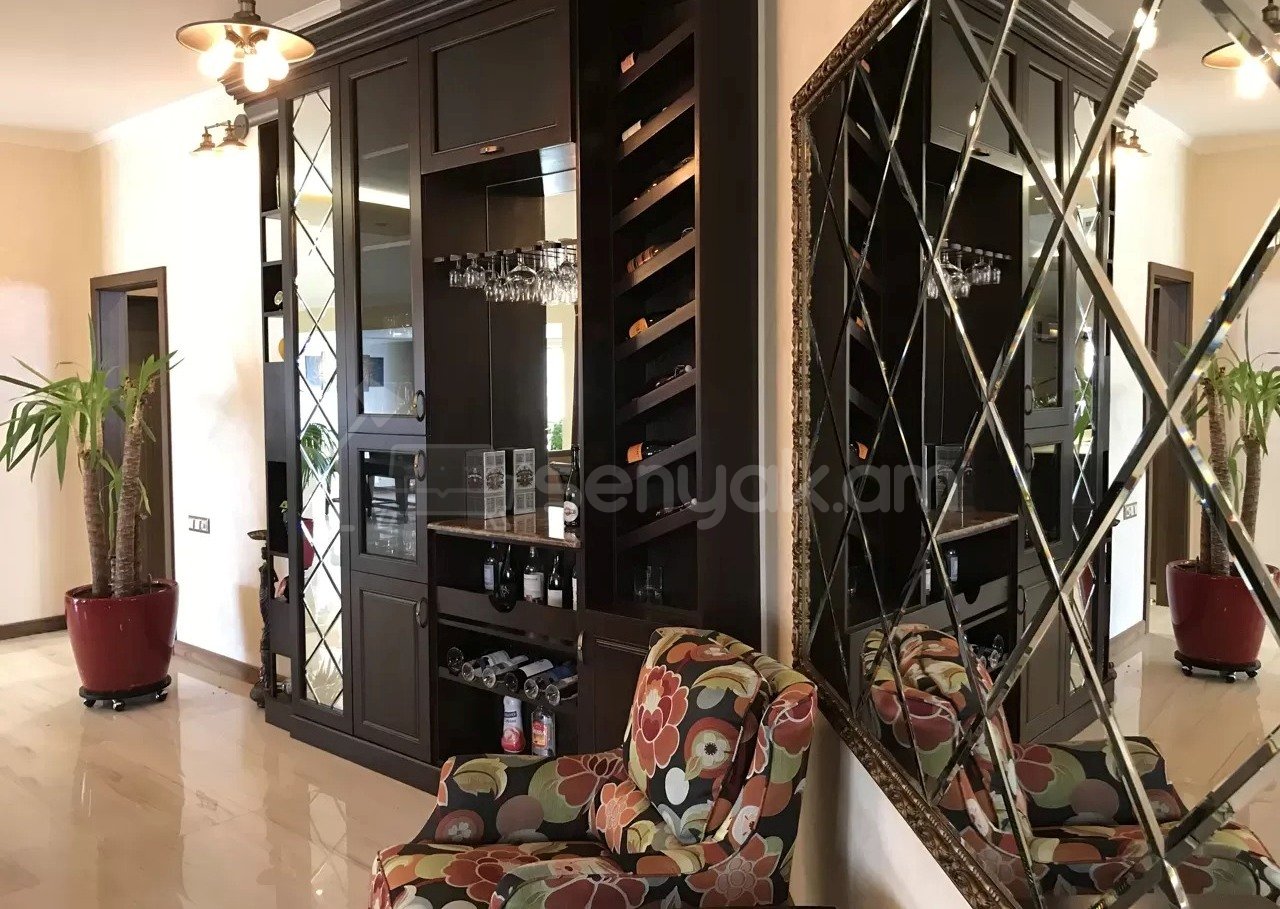 7 Սենյականոց Բնակարան Նորակառույցում, 340քմ, 5/5 հարկ, Կապիտալ Վերանորոգված, Կահավորված, Արևկող