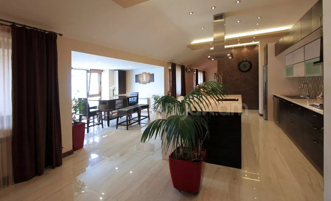 7 Սենյականոց Բնակարան Նորակառույցում, 340քմ, 5/5 հարկ, Կապիտալ Վերանորոգված, Կահավորված, Արևկող