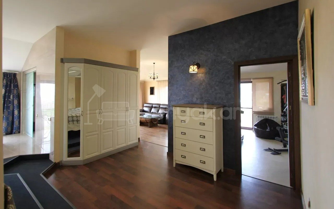 7 Սենյականոց Բնակարան Նորակառույցում, 340քմ, 5/5 հարկ, Կապիտալ Վերանորոգված, Կահավորված, Արևկող