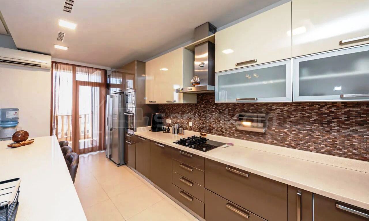 4 Սենյականոց Բնակարան Նորակառույցում, 167քմ, 4/5 հարկ, Կապիտալ Վերանորոգված