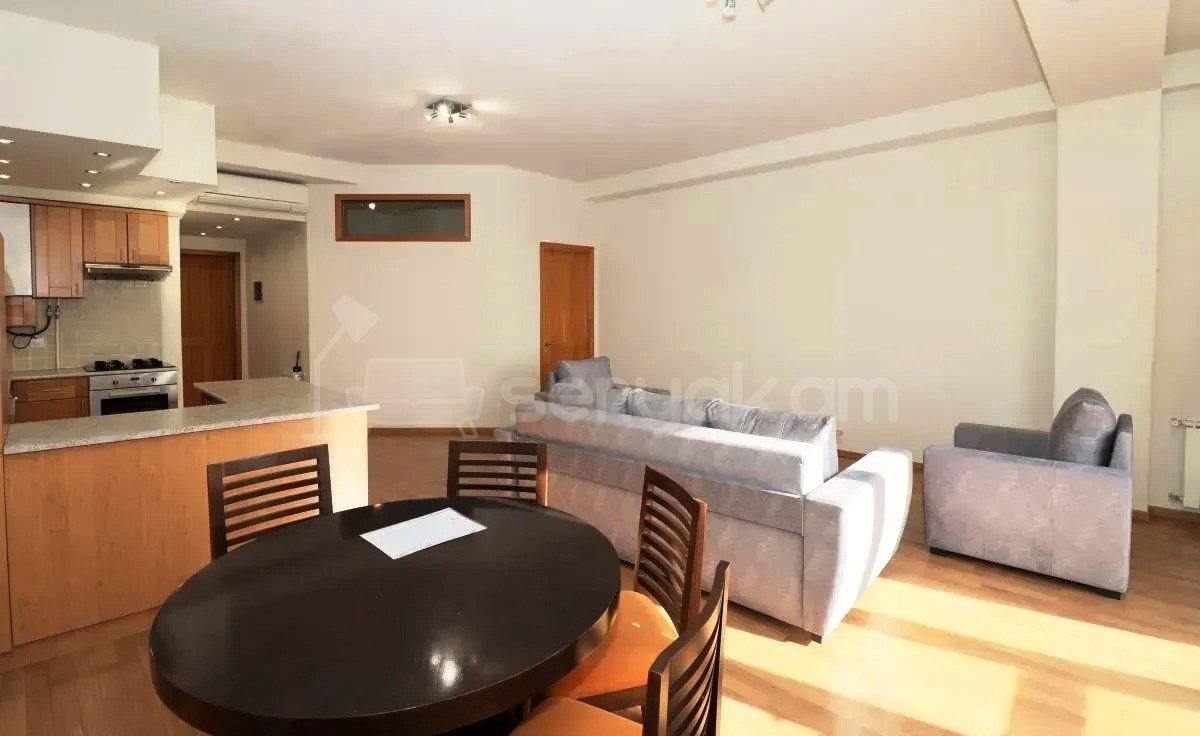 2 Սենյականոց Բնակարան Նորակառույցում, 70քմ, 3/3 հարկ, Կապիտալ Վերանորոգված, Կահավորված