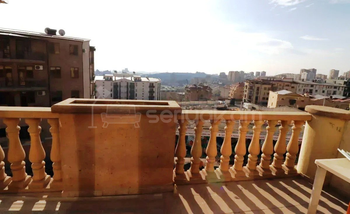 2 Սենյականոց Բնակարան Նորակառույցում, 70քմ, 3/3 հարկ, Կապիտալ Վերանորոգված, Կահավորված