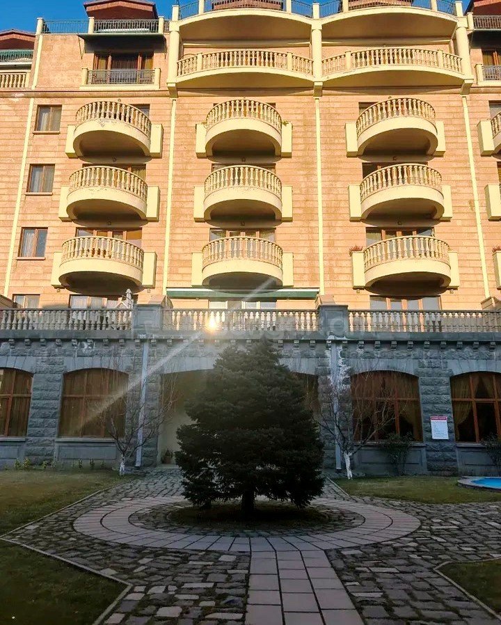 2 Սենյականոց Բնակարան Նորակառույցում, 70քմ, 3/3 հարկ, Կապիտալ Վերանորոգված, Կահավորված