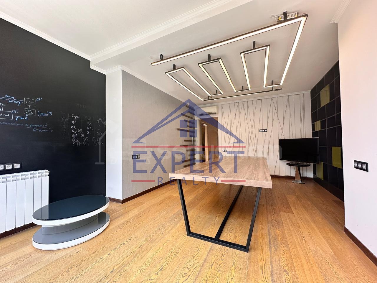 Նորակառույց Օֆիսային Տարածք, 130քմ