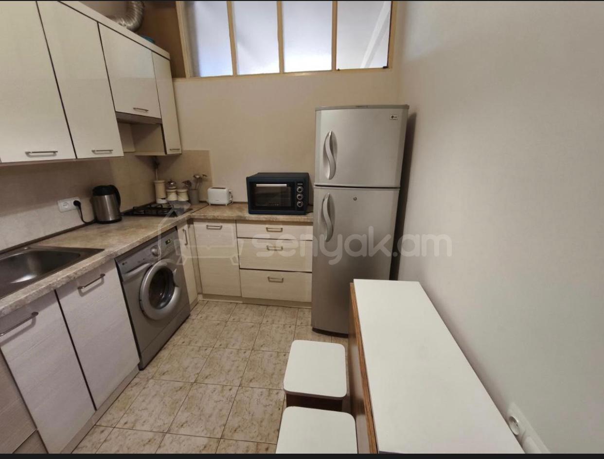 2 Սենյականոց Բնակարան, 55քմ, 9/9 հարկ, Կապիտալ Վերանորոգված, Կահավորված, Արևկող