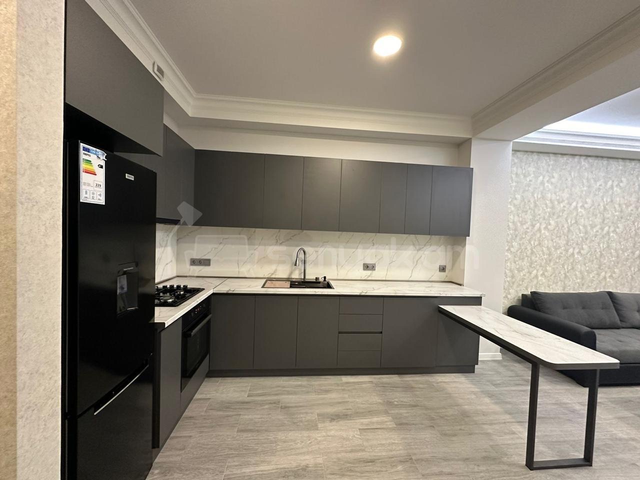 2 Սենյականոց Բնակարան, 60քմ, 10/15 հարկ, Դիզայներական Վերանորոգված, Կահավորված, Արևկող