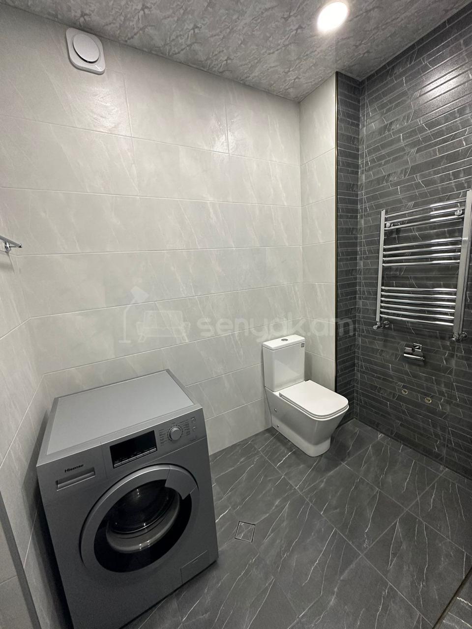 2 Սենյականոց Բնակարան, 60քմ, 10/15 հարկ, Դիզայներական Վերանորոգված, Կահավորված, Արևկող