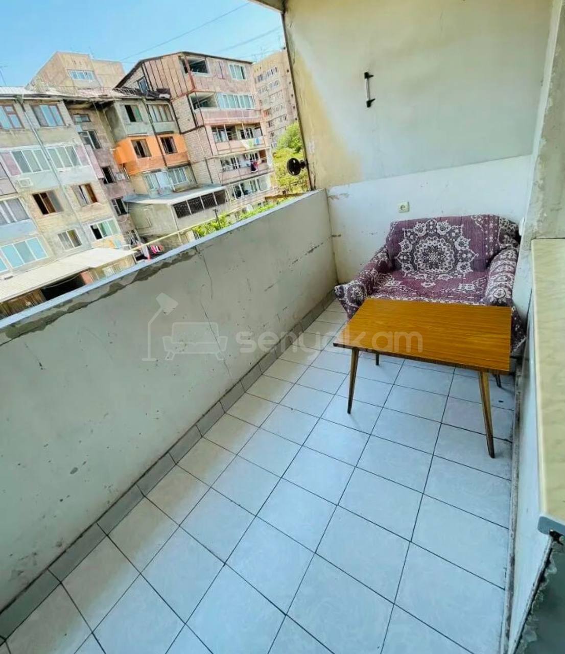 4 Սենյականոց Բնակարան Քարե Շենքում, 102քմ, 4/5 հարկ, Կոսմետիկ Վերանորոգված