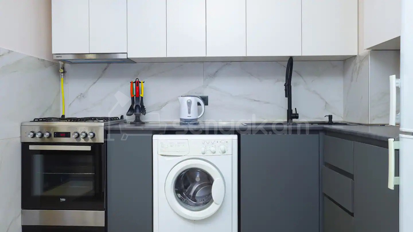 3 Սենյականոց Բնակարան, 65քմ, 9/10 հարկ, Կապիտալ Վերանորոգված, Կահավորված