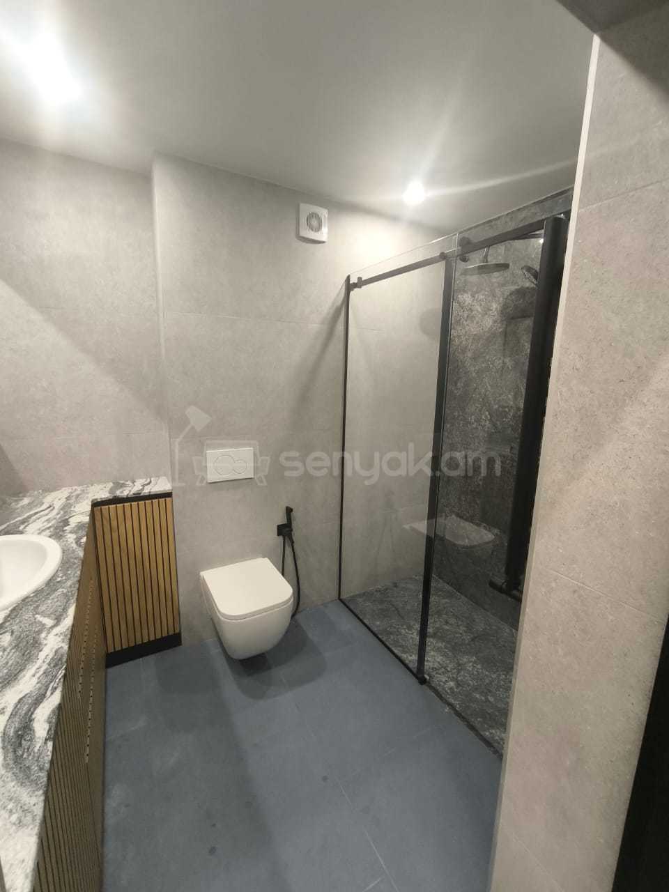 3 Սենյականոց Բնակարան, 80քմ, 1/9 հարկ, Դիզայներական Վերանորոգված