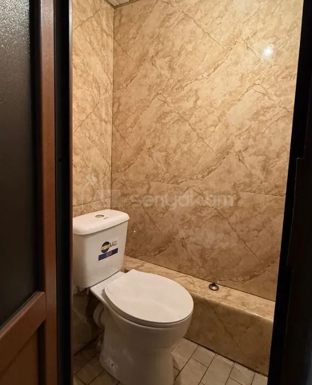 4 Սենյականոց Բնակարան, 86քմ, 1/9 հարկ, Կապիտալ Վերանորոգված, Մասամբ Կահավորված, Արևկող