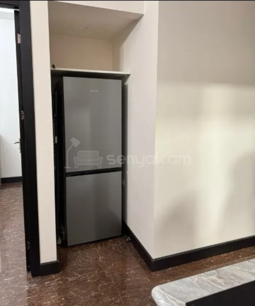 2 Սենյականոց Բնակարան, 46քմ, 3/15 հարկ, Կապիտալ Վերանորոգված, Կահավորված, Արևկող