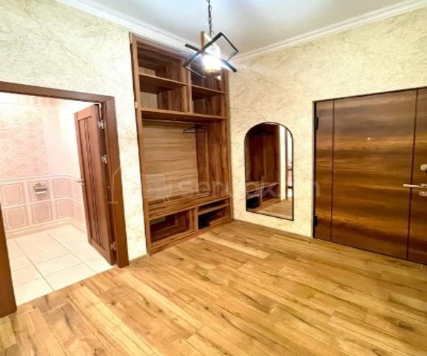 3 Սենյականոց Բնակարան Նորակառույցում, 95քմ, 3/14 հարկ, Կապիտալ Վերանորոգված, Կահավորված, Արևկող