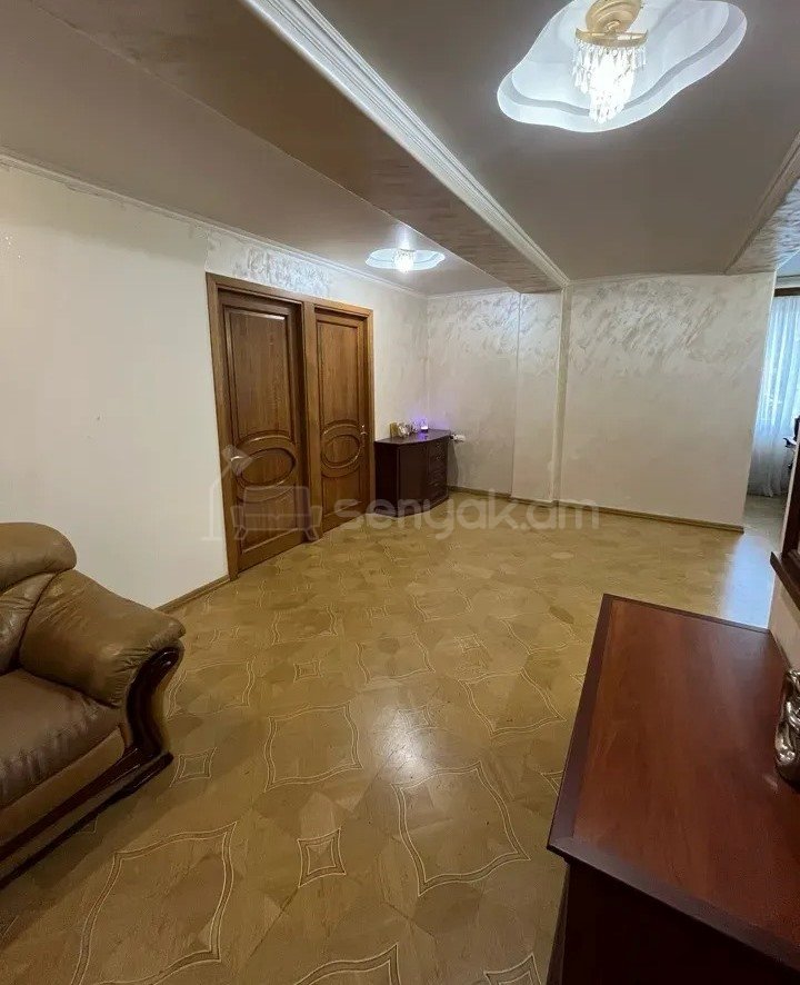 4 Սենյականոց Բնակարան, 116քմ, 4/9 հարկ, Կապիտալ Վերանորոգված