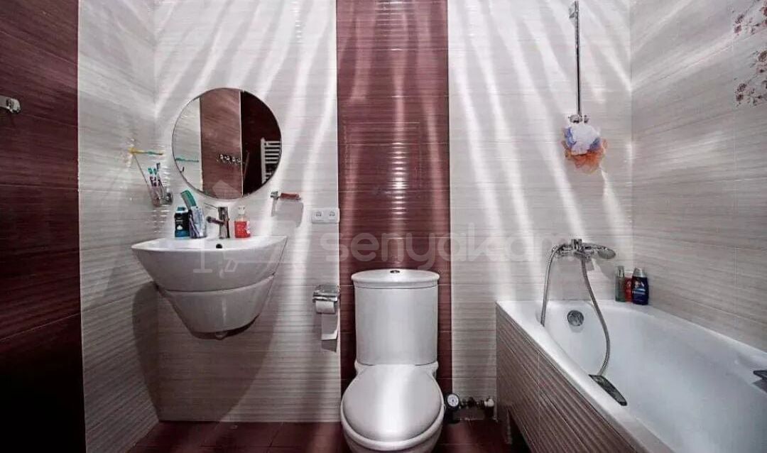 3 Սենյականոց Բնակարան Քարե Շենքում, 71քմ, 5/5 հարկ, Կապիտալ Վերանորոգված