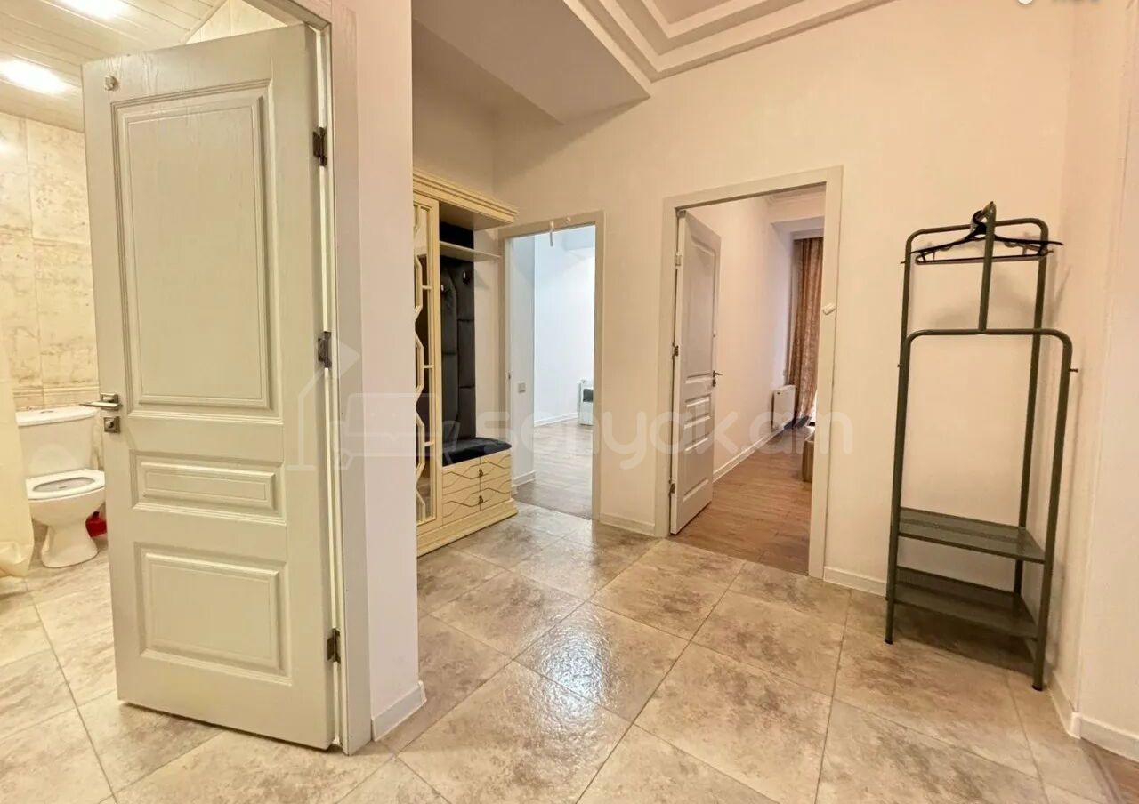 3 Սենյականոց Բնակարան Նորակառույցում, 97քմ, 7/18 հարկ, Կապիտալ Վերանորոգված