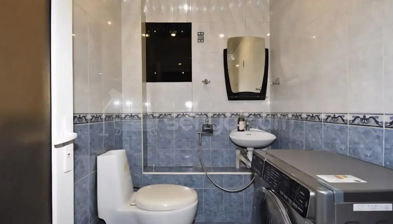 4 Սենյականոց Բնակարան, 93քմ, 9/10 հարկ, Կապիտալ Վերանորոգված, Կահավորված