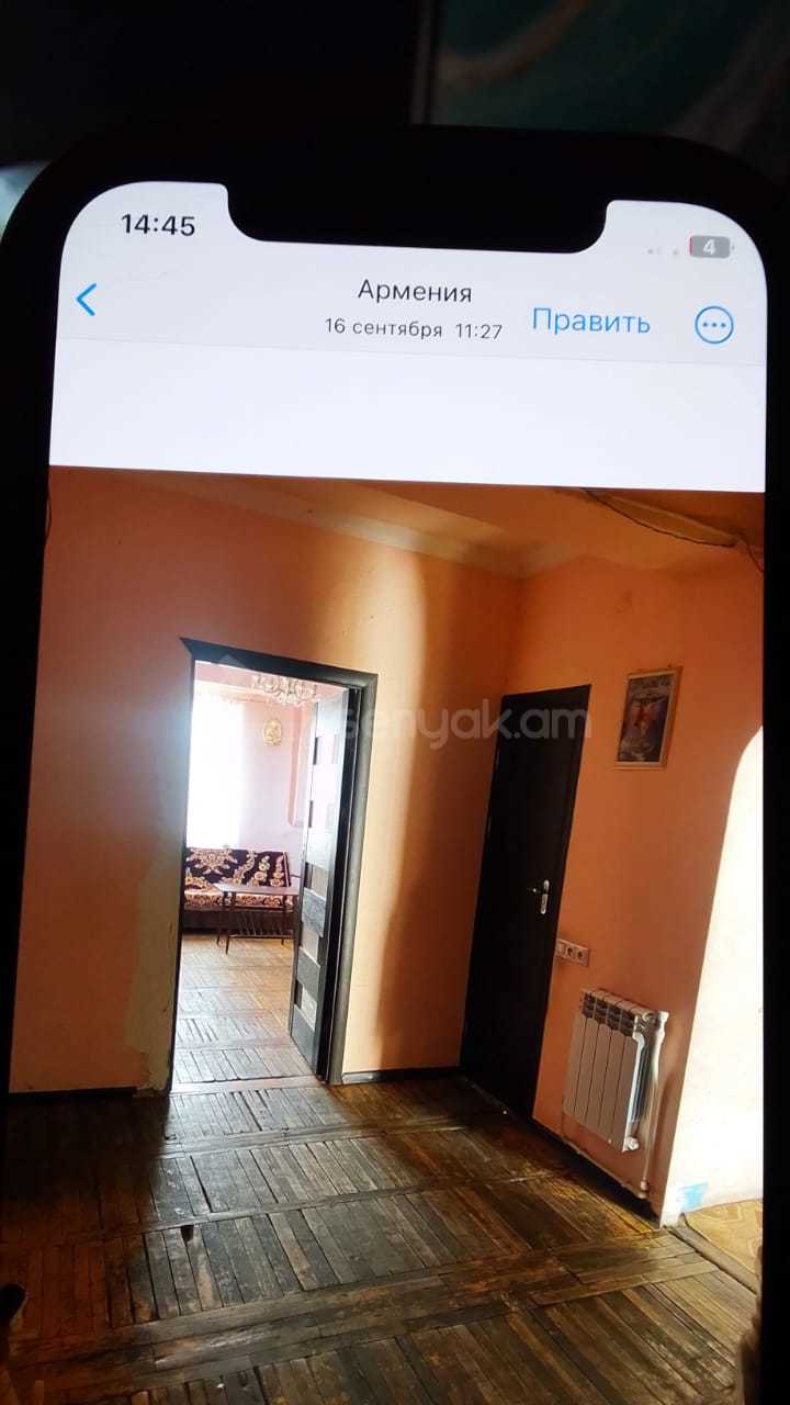 2 Սենյականոց Բնակարան, 65քմ, 9/10 հարկ, Նորմալ Վիճակում, Մասամբ Կահավորված, Արևկող