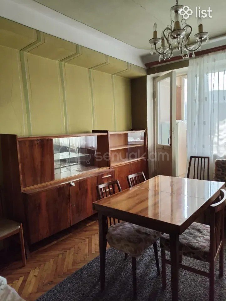 1 Սենյականոց Բնակարան, 45քմ, 3/10 հարկ, Նորմալ Վիճակում, Կահավորված, Արևկող