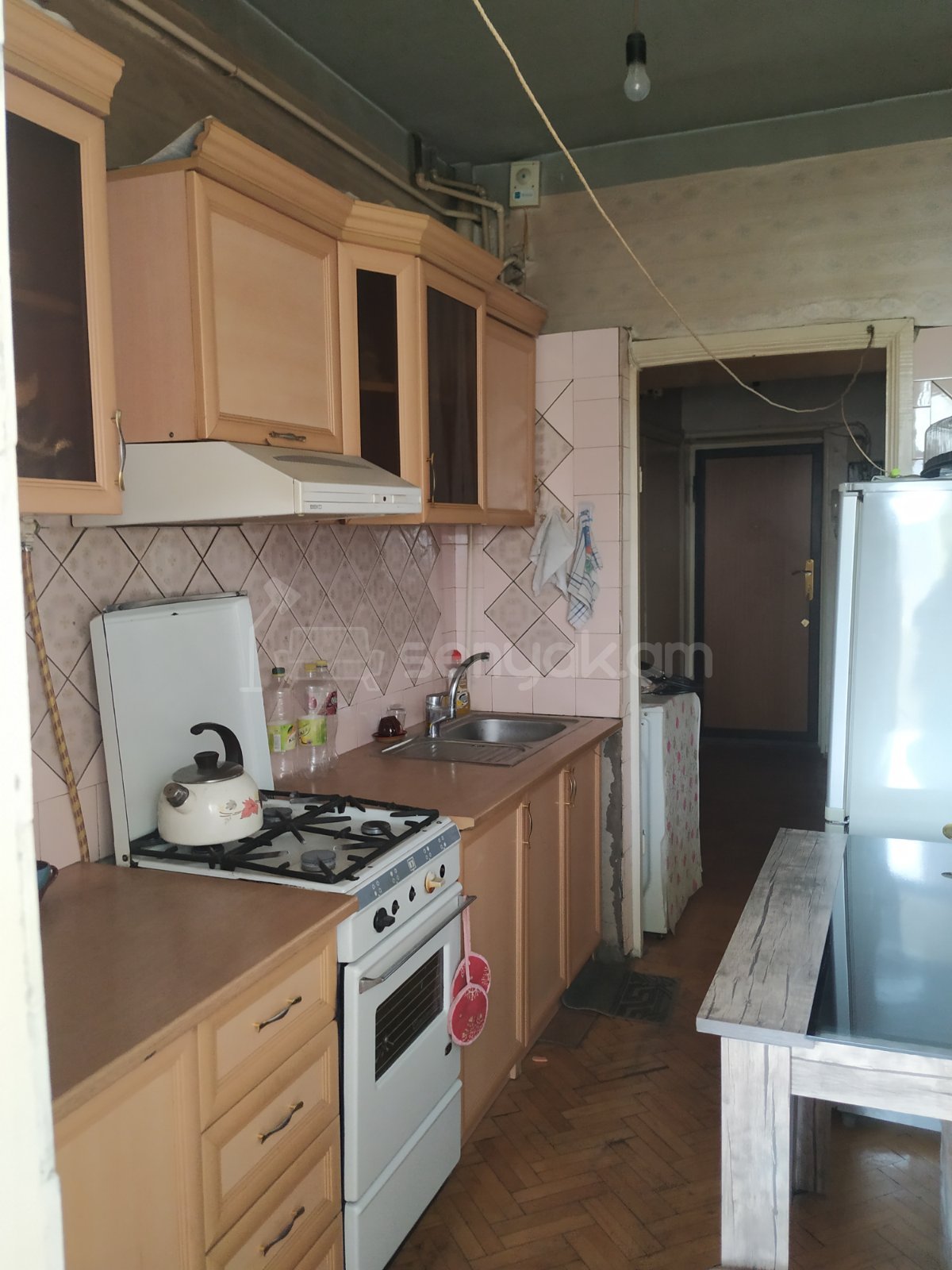 1 Սենյականոց Բնակարան Քարե Շենքում, 48քմ, 4/5 հարկ, Կոսմետիկ Վերանորոգված