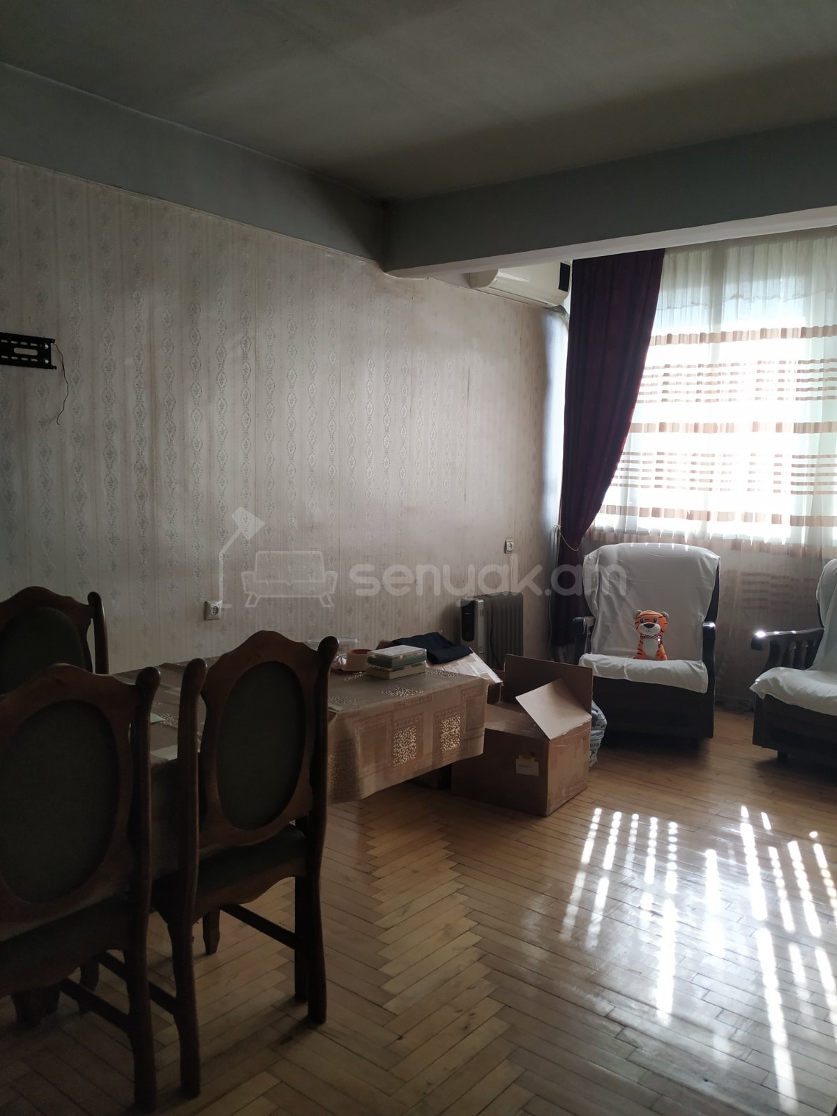 1 Սենյականոց Բնակարան Քարե Շենքում, 48քմ, 4/5 հարկ, Կոսմետիկ Վերանորոգված