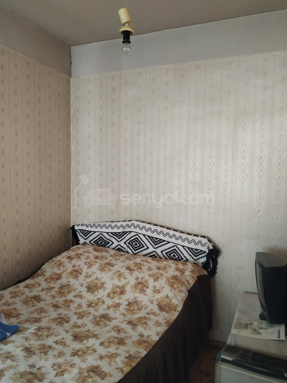 1 Սենյականոց Բնակարան Քարե Շենքում, 48քմ, 4/5 հարկ, Կոսմետիկ Վերանորոգված