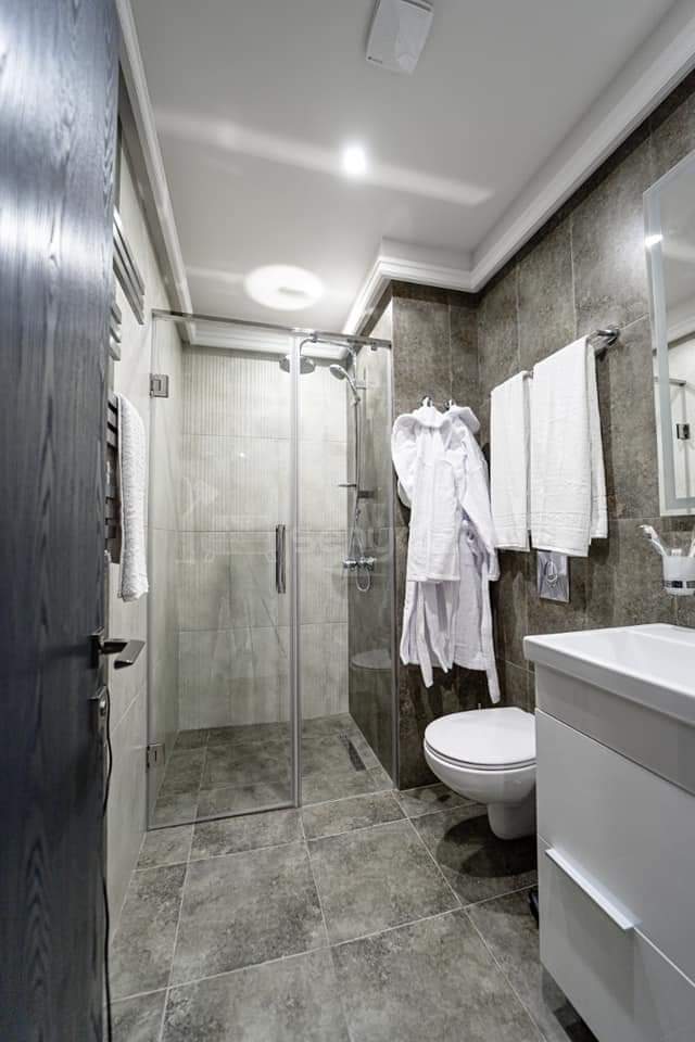 3 Սենյականոց Բնակարան Նորակառույցում, 80քմ, 8/12 հարկ, Դիզայներական Վերանորոգված