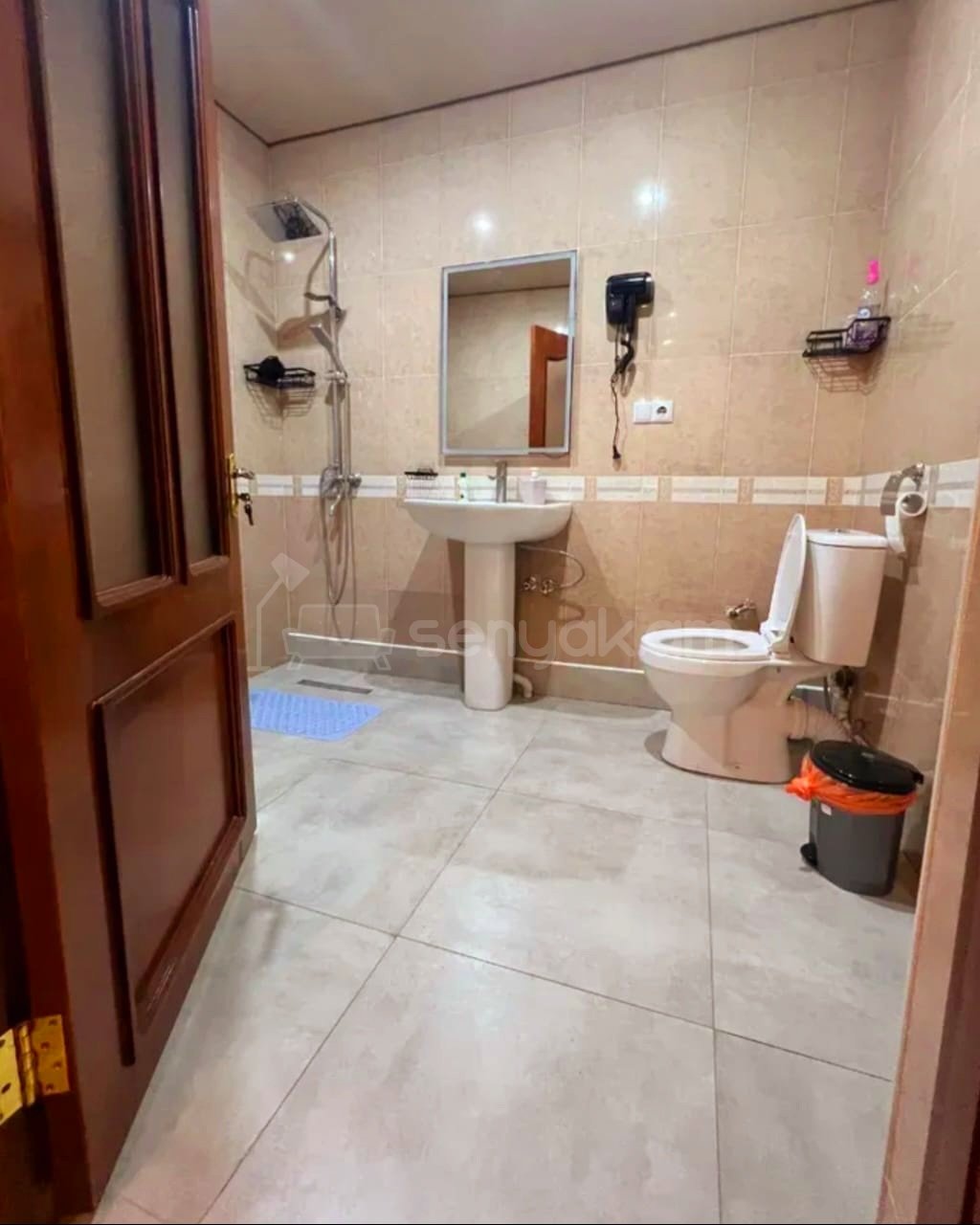 3 Սենյականոց Բնակարան Նորակառույցում, 75քմ, 2/14 հարկ, Նորմալ Վիճակում, Կահավորված