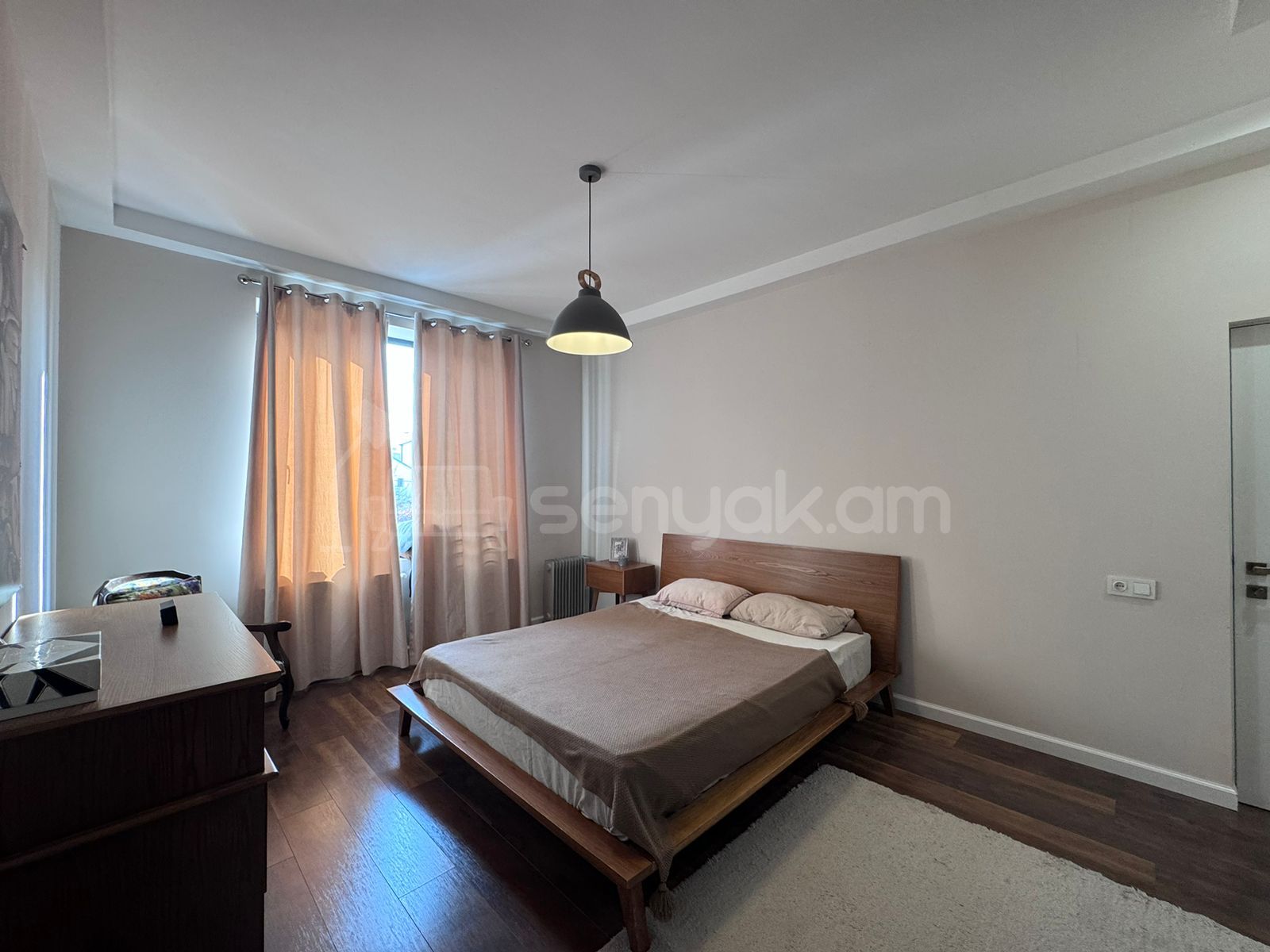 4 Սենյականոց Շքեղ Առանձնատուն, 172քմ, Ավտոտնակով