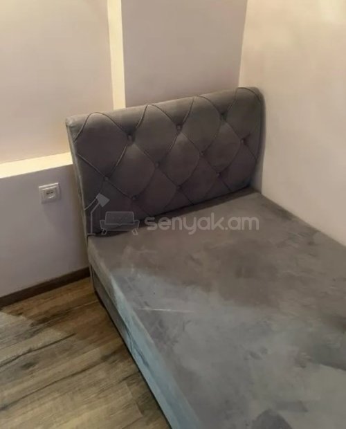 2 Սենյականոց Բնակարան Քարե Շենքում, 42քմ, 4/5 հարկ, Կապիտալ Վերանորոգված, Կահավորված, Արևկող