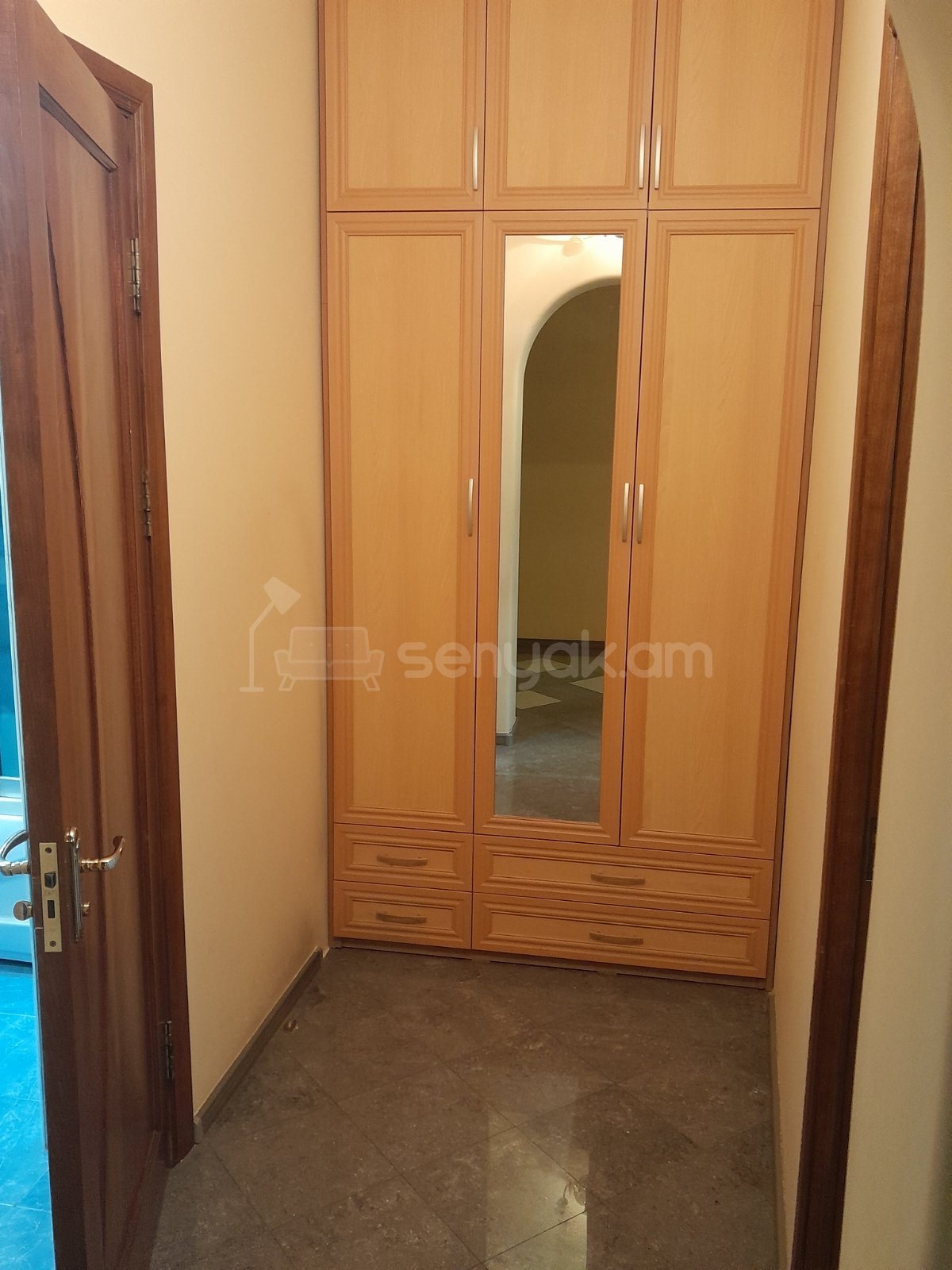 3 Սենյականոց Բնակարան, 75քմ, 7/9 հարկ, Կապիտալ Վերանորոգված, Կահավորված, Արևկող