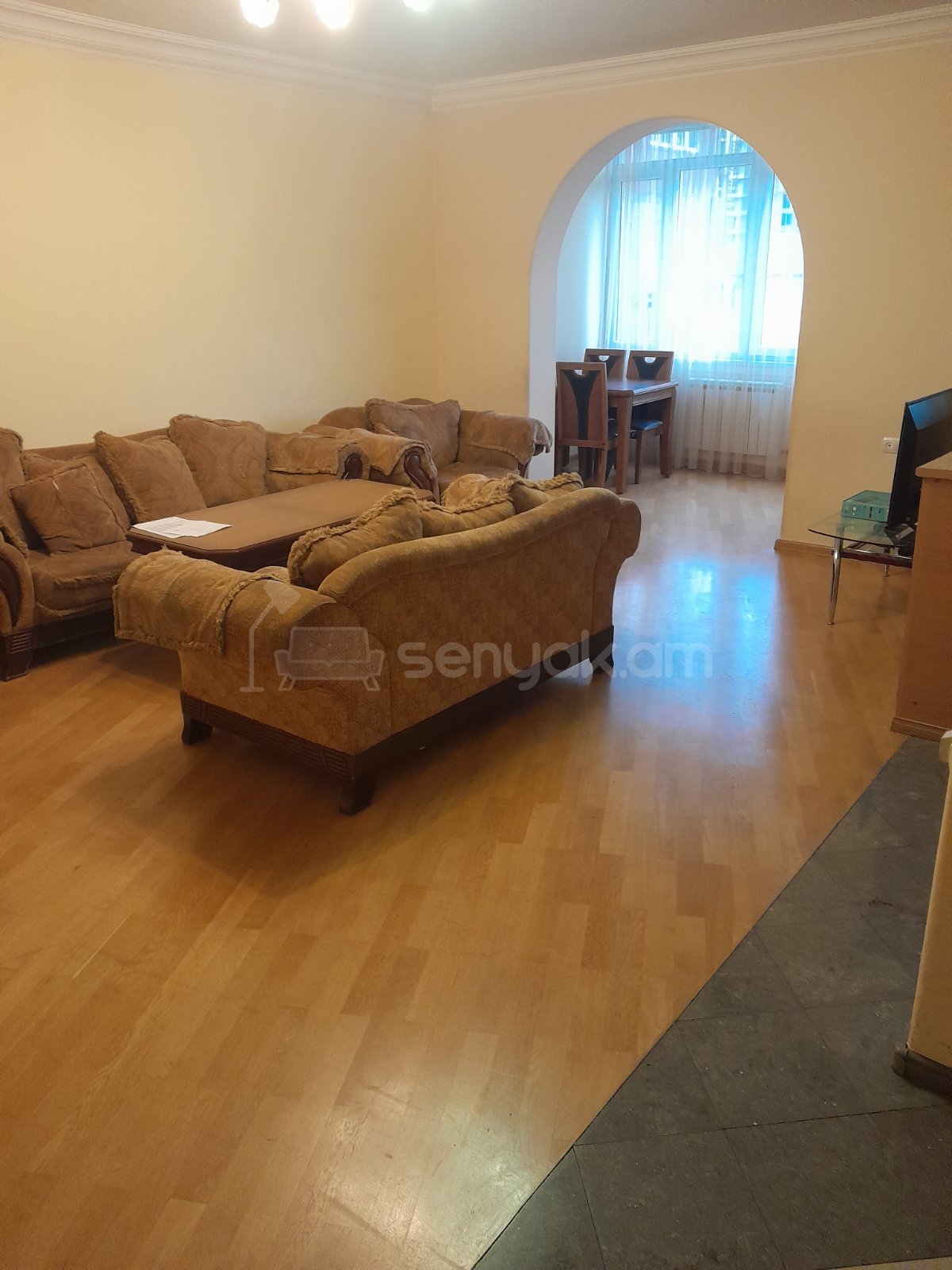 3 Սենյականոց Բնակարան, 75քմ, 7/9 հարկ, Կապիտալ Վերանորոգված, Կահավորված, Արևկող