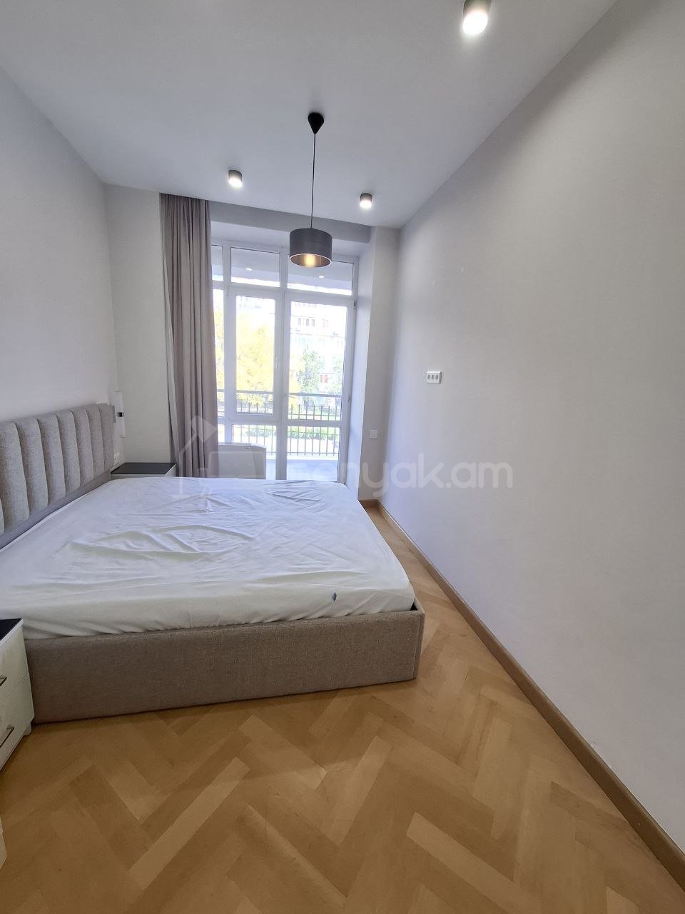 2 Սենյականոց Բնակարան Նորակառույցում, 54քմ, 3/17 հարկ, Կապիտալ Վերանորոգված