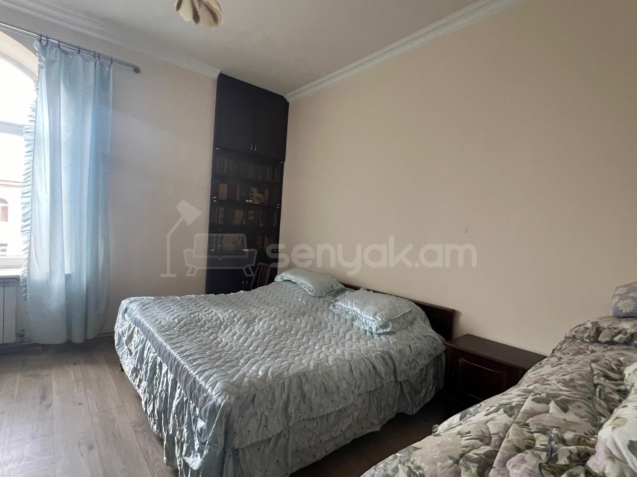 2 Սենյականոց Բնակարան Քարե Շենքում, 67քմ, 4/4 հարկ, Կոսմետիկ Վերանորոգված