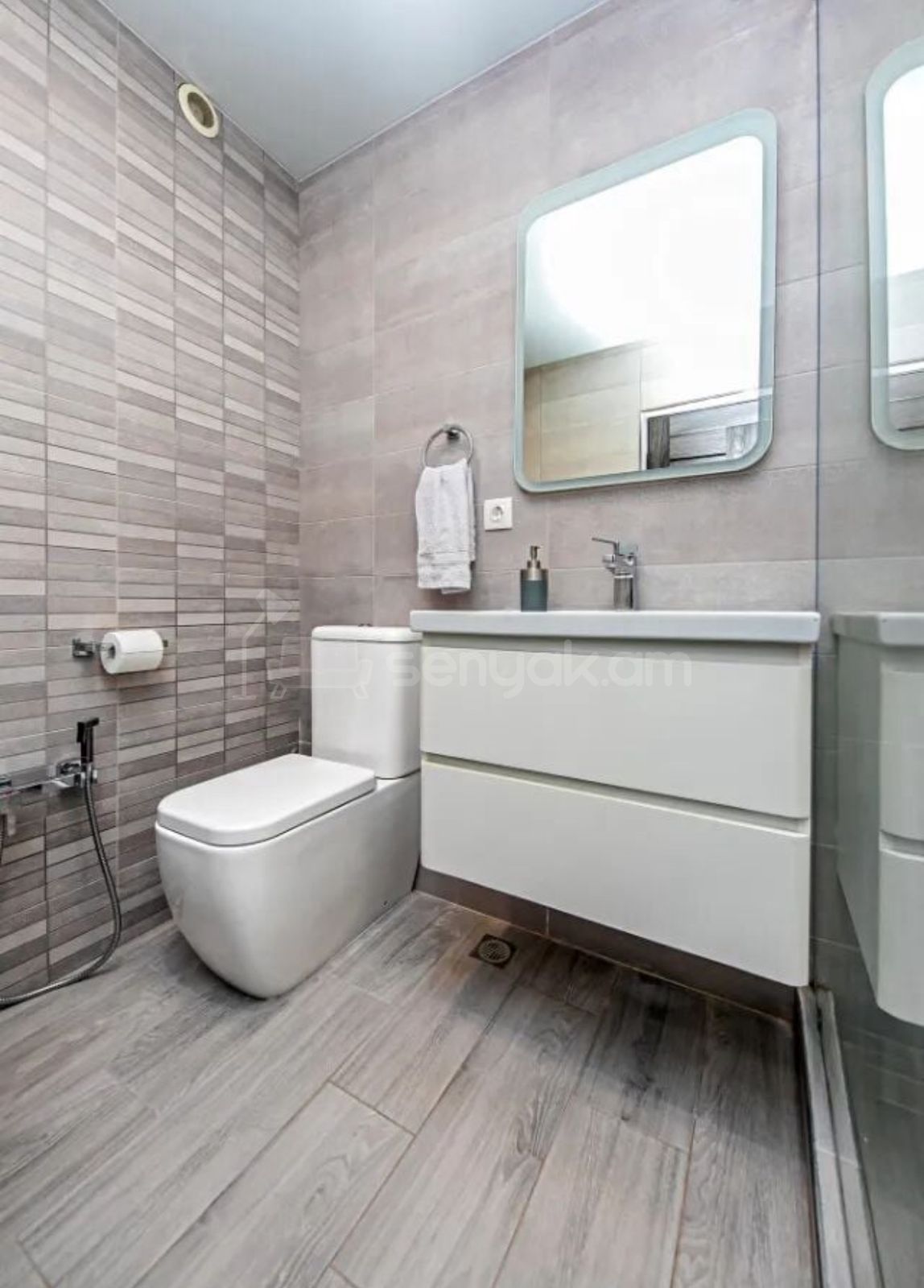 2 Սենյականոց Բնակարան Նորակառույցում, 55քմ, 6/12 հարկ, Կապիտալ Վերանորոգված