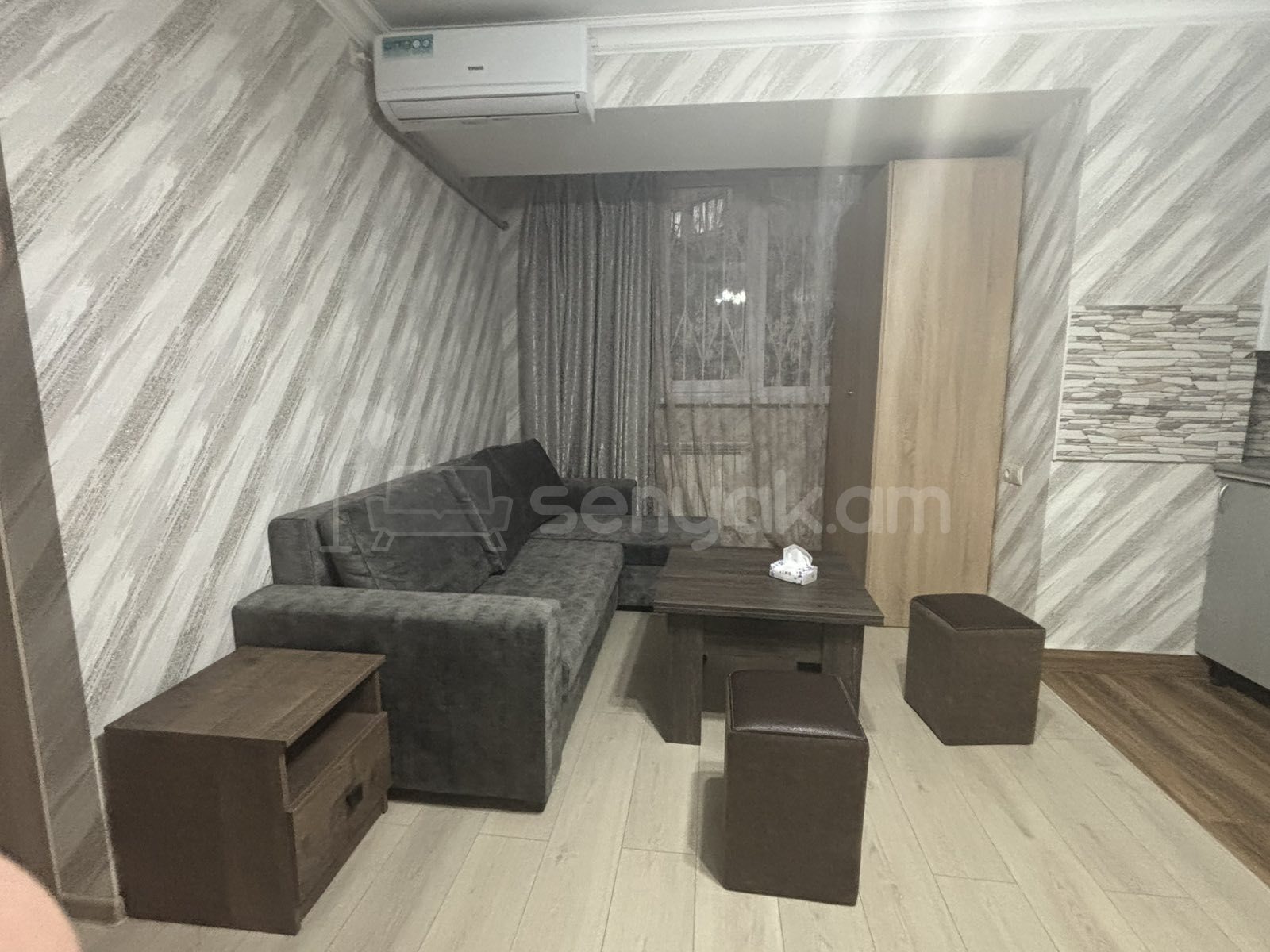 2 Սենյականոց Բնակարան, 32քմ, 1/9 հարկ, Կապիտալ Վերանորոգված, Կահավորված, Արևկող